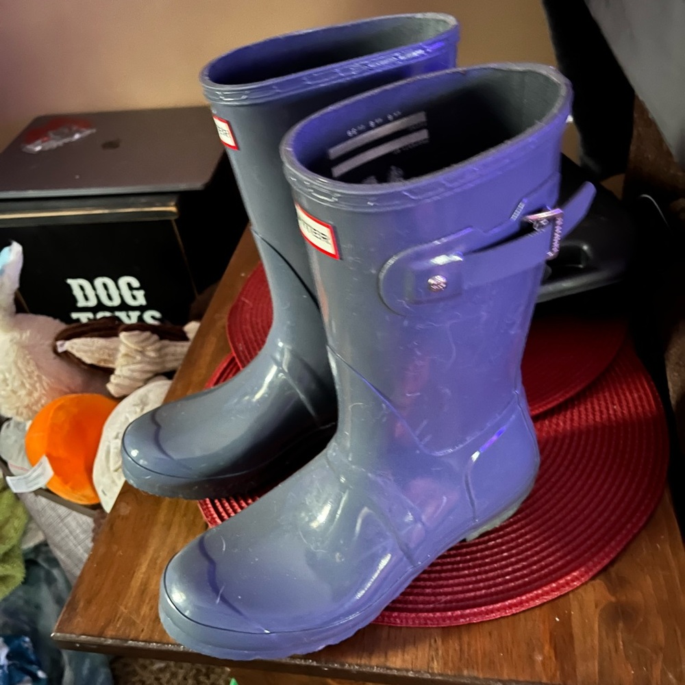 Hunter Rain Boots - women size 9